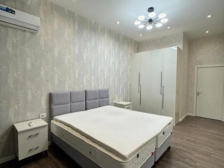 2 otaqlı köhnə tikili - 28 May m. - 80 m²
