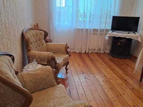 2 otaqlı köhnə tikili - Azadlıq Prospekti m. - 55 m²