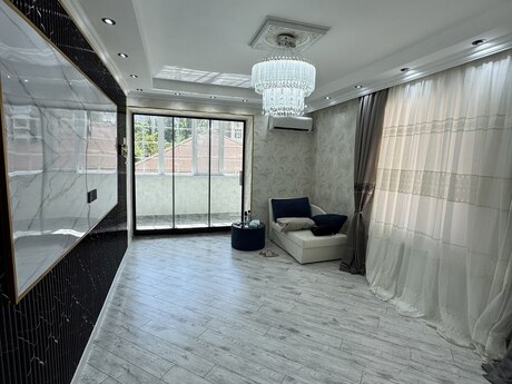 3 otaqlı köhnə tikili - Gənclik m. - 65 m²