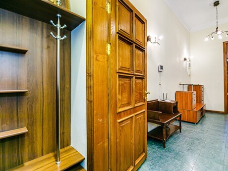 3 otaqlı köhnə tikili - Sahil m. - 105 m²