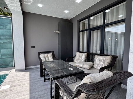 4-комн. дом/дача - пос. Мардакан - 160 м²