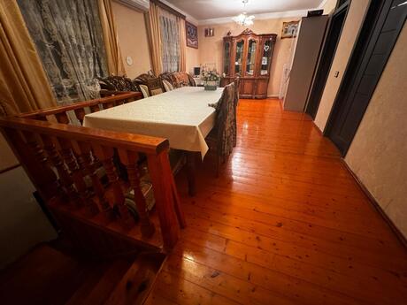 5 otaqlı həyət evi/bağ evi - Bakıxanov q. - 120 m²