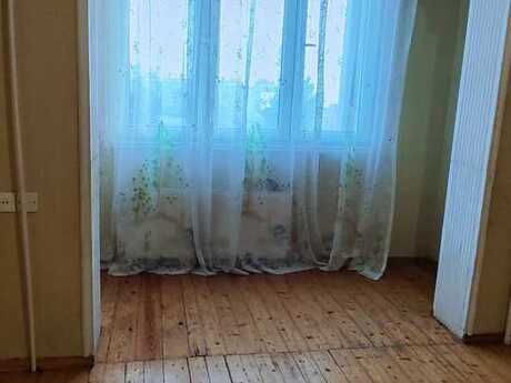 2 otaqlı köhnə tikili - Əhmədli q. - 60 m²