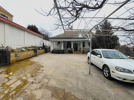 3 otaqlı həyət evi/bağ evi - Görədil q. - 120 m²