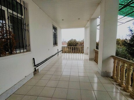 3 otaqlı həyət evi/bağ evi - Görədil q. - 120 m²