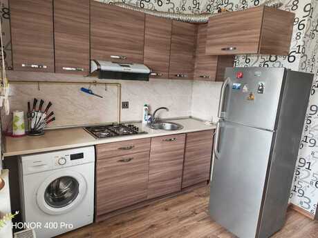 3 otaqlı yeni tikili - Elmlər Akademiyası m. - 82 m²
