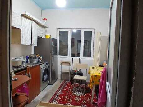 2 otaqlı həyət evi/bağ evi - Binəqədi q. - 65 m²