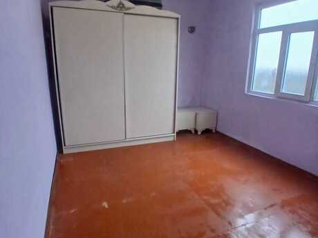 2 otaqlı həyət evi/bağ evi - Binəqədi q. - 65 m²