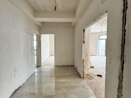 3 otaqlı yeni tikili - Ağ şəhər q. - 129 m²
