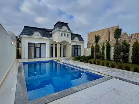 5 otaqlı həyət evi/bağ evi - Şüvəlan q. - 240 m²