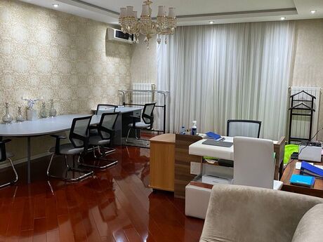 4 otaqlı yeni tikili - Nərimanov r. - 200 m²