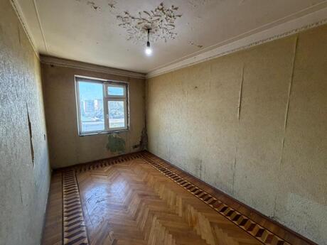 3 otaqlı köhnə tikili - Neftçilər m. - 80 m²