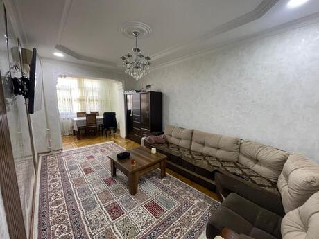 3 otaqlı köhnə tikili - 8-ci kilometr q. - 80 m²