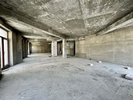 5 otaqlı yeni tikili - Ağ şəhər q. - 209 m²