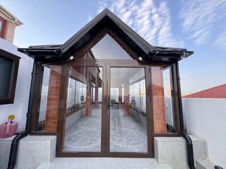 4 otaqlı həyət evi/bağ evi - Badamdar q. - 550 m²