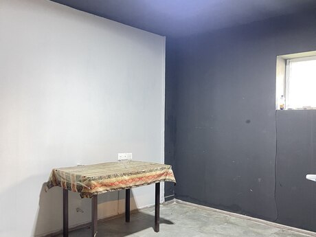 Qaraj - 28 May m. - 60 m²