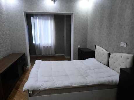 2 otaqlı köhnə tikili - Azadlıq Prospekti m. - 60 m²