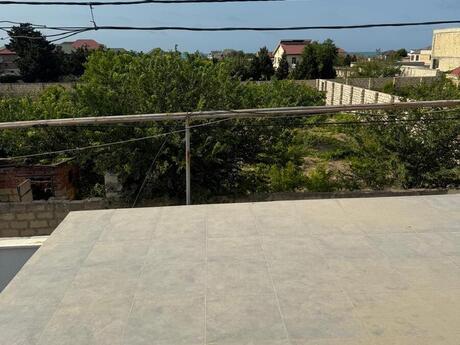 5 otaqlı həyət evi/bağ evi - Novxanı q. - 220 m²