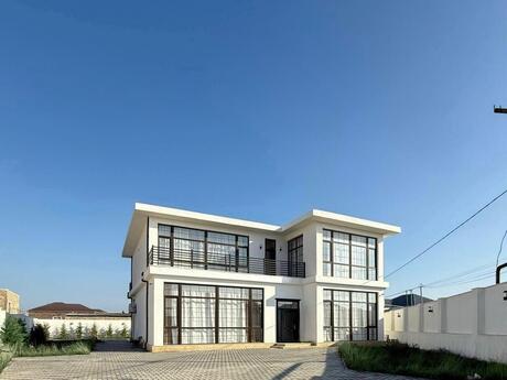 5 otaqlı həyət evi/bağ evi - Sea Breeze q. - 400 m²