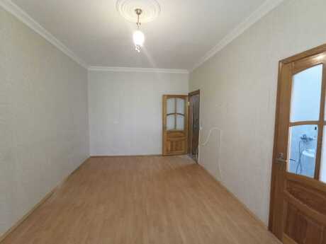 1 otaqlı köhnə tikili - Azadlıq Prospekti m. - 40 m²