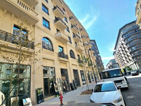4 otaqlı yeni tikili - Xətai r. - 129 m²