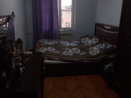 3 otaqlı köhnə tikili - Neftçilər m. - 70 m²