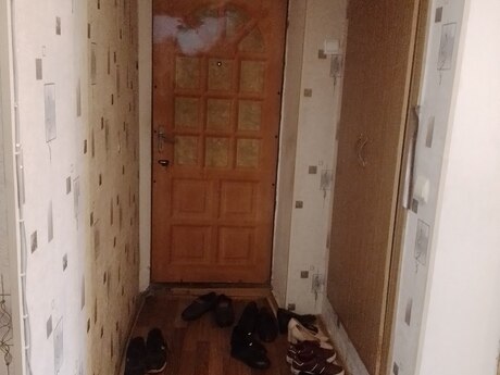 3 otaqlı köhnə tikili - Neftçilər m. - 70 m²