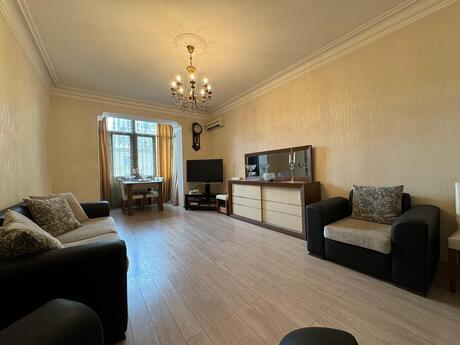2 otaqlı köhnə tikili - Yasamal r. - 60 m²