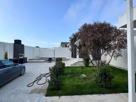 4 otaqlı həyət evi/bağ evi - Suraxanı r. - 150 m²