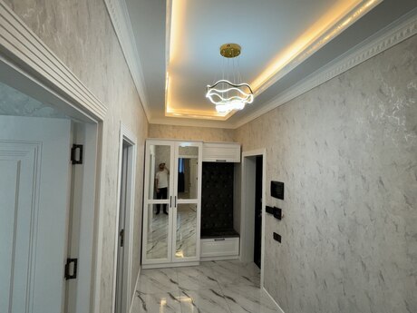 3 otaqlı yeni tikili - Memar Əcəmi m. - 118 m²