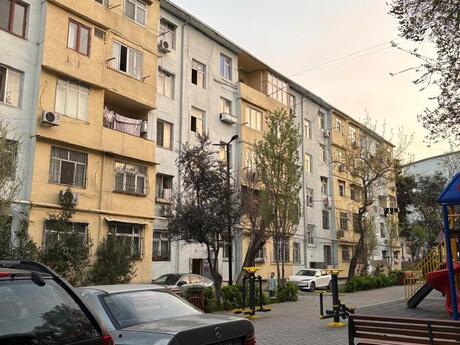 2 otaqlı köhnə tikili - Memar Əcəmi m. - 40 m²