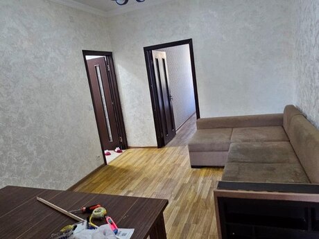2 otaqlı köhnə tikili - Memar Əcəmi m. - 50 m²