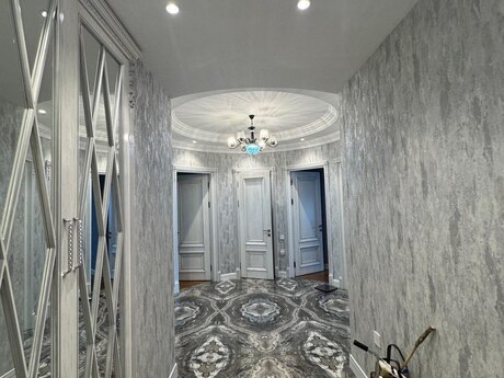 3 otaqlı yeni tikili - Elmlər Akademiyası m. - 150 m²