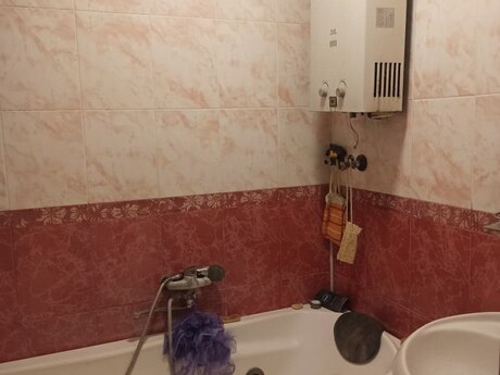 2 otaqlı köhnə tikili - Xalqlar Dostluğu m. - 50 m²