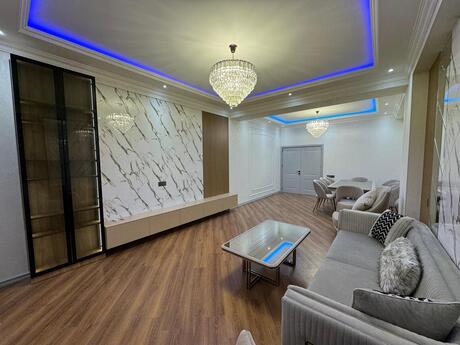 3 otaqlı yeni tikili - 28 May m. - 140 m²