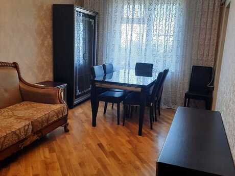 3 otaqlı köhnə tikili - Memar Əcəmi m. - 70 m²