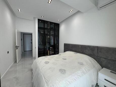 Elan №6130221 - Bakı, Gənclik m., 2 otaqlı, 65 m², 11/20 mərtəbə