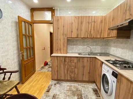 2 otaqlı köhnə tikili - Şah İsmayıl Xətai m. - 40 m²