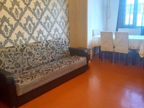 Elan №6130236 - Bakı, Memar Əcəmi m., 2 otaqlı, 50 m², 4/5 mərtəbə