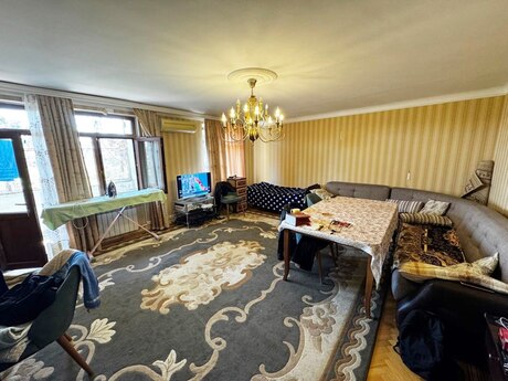 3 otaqlı köhnə tikili - Nərimanov r. - 90 m²