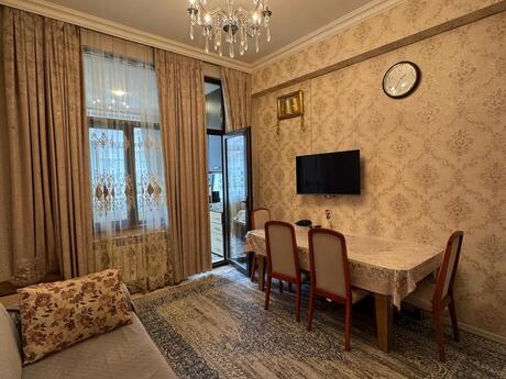 2 otaqlı yeni tikili - 28 May m. - 42 m²