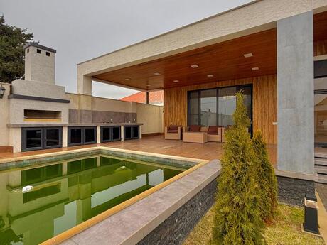 4 otaqlı həyət evi/bağ evi - Mərdəkan q. - 200 m²