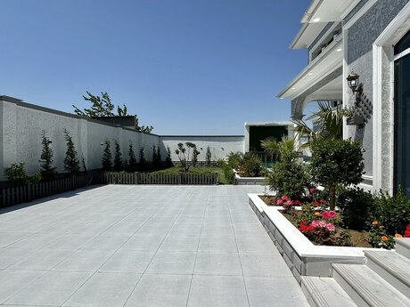 5 otaqlı həyət evi/bağ evi - Mərdəkan q. - 220 m²