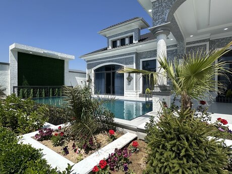 5 otaqlı həyət evi/bağ evi - Mərdəkan q. - 220 m²