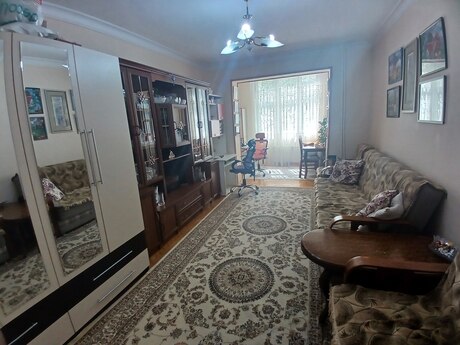 2 otaqlı köhnə tikili - Şah İsmayıl Xətai m. - 60 m²