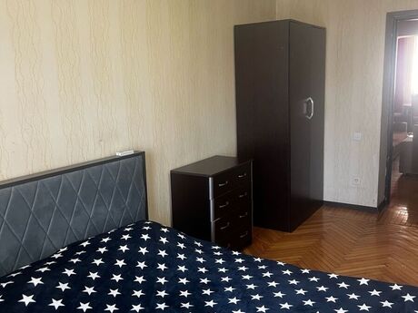 2 otaqlı köhnə tikili - 28 May m. - 55 m²