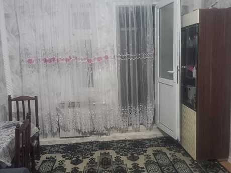 2 otaqlı köhnə tikili - Yeni Günəşli q. - 42 m²