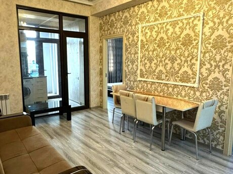 3 otaqlı köhnə tikili - Memar Əcəmi m. - 75 m²