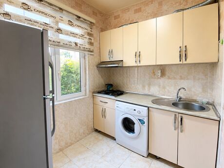 2 otaqlı köhnə tikili - Gənclik m. - 55 m²