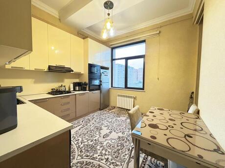 3 otaqlı yeni tikili - 28 May m. - 105 m²